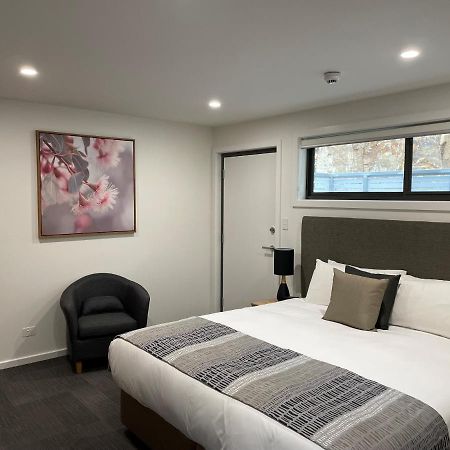 Risdon Brook Hotel Exterior photo